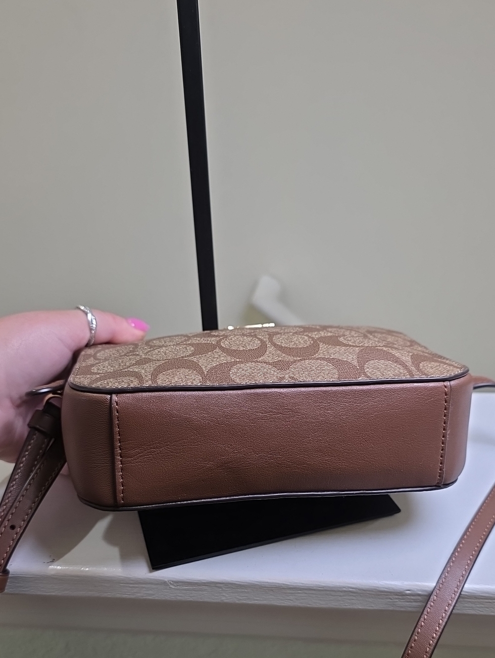 COACH 91677 Mini Camera Bag in Khaki Signature Print Goldtone Hardware Like New - Picture 8 of 16